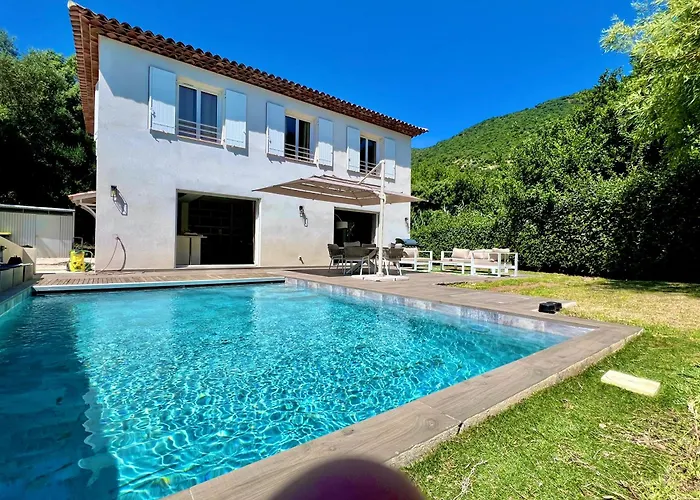 ヴィラ La Blanche